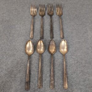 Prestige Plate Silverware Set 4 Forks 4 Spoons Grape Leaf Pattern Vintage Dining